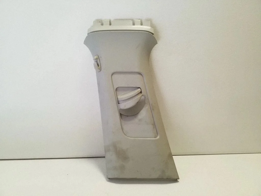 (B) pillar trim (top) 6R4867243