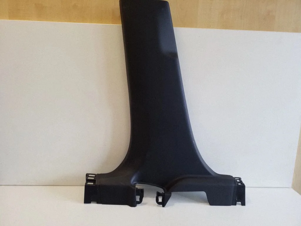 (B) statņa apdare (augšējā) – Nissan Qashqai J12 (2021-)
