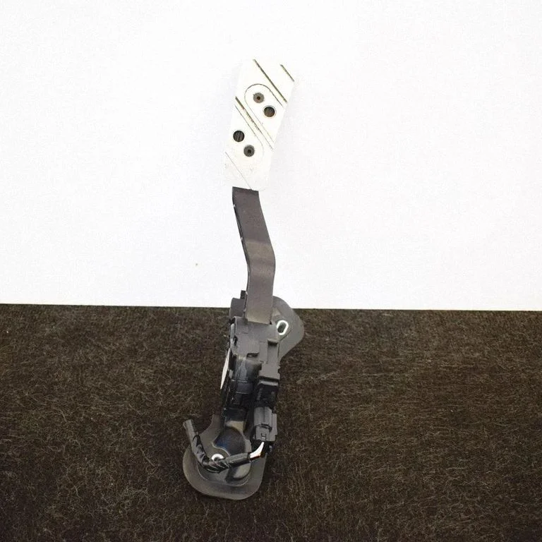Accelerator throttle pedal GS8T41600 – Mazda 6 (2008-2013)