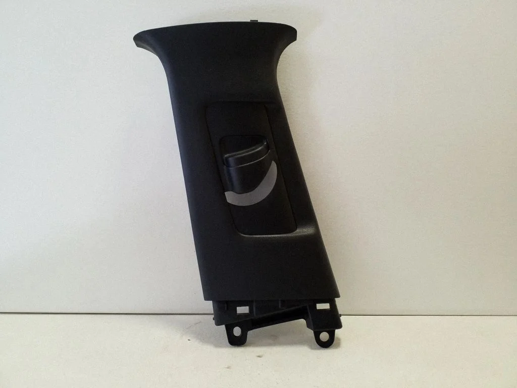(B) pillar trim (top) 7302402100