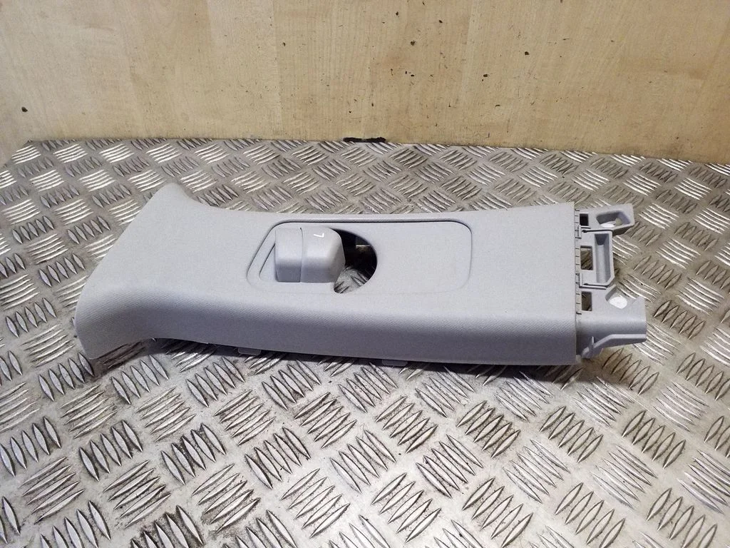(B) pillar trim (top) 858311W010