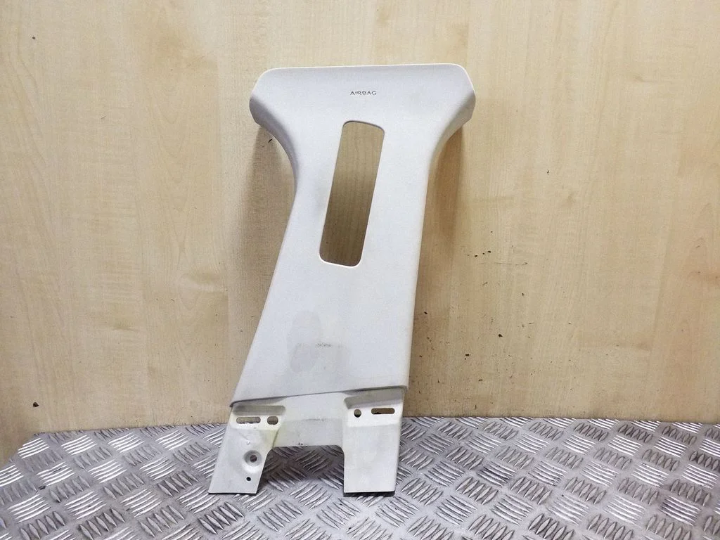 (B) pillar trim (top) – Ford Mondeo MK V (2014-)