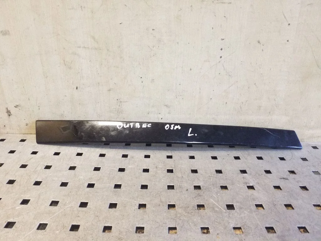 (B) pillar trim (top) 63563AG010