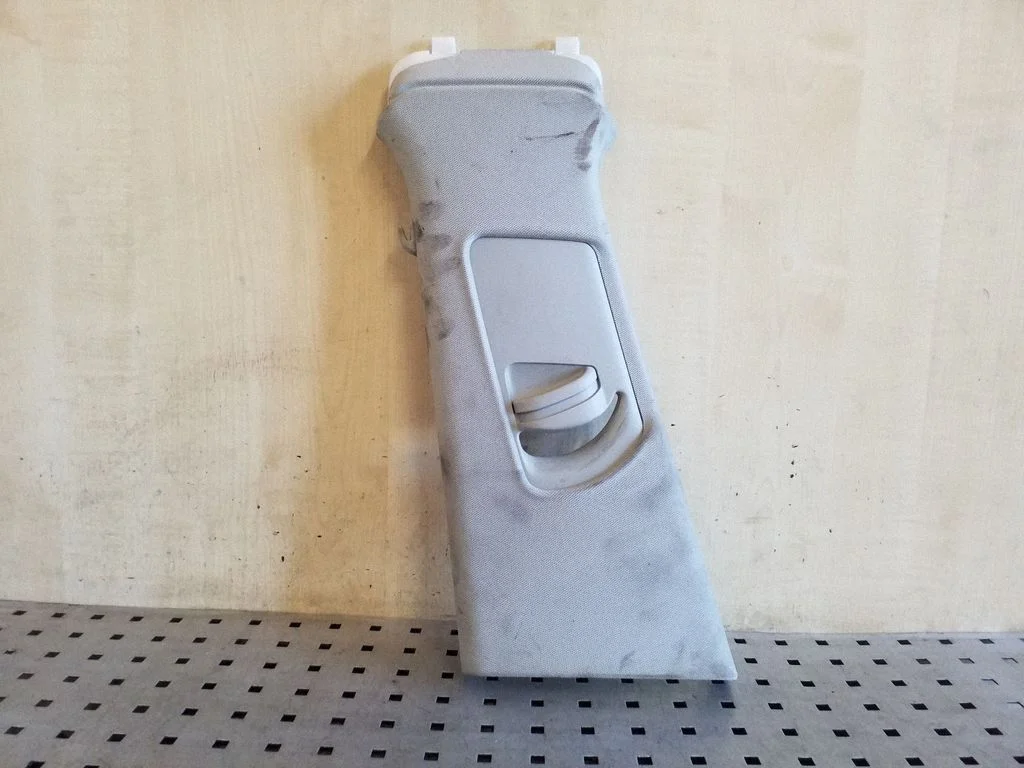 (B) pillar trim (top) 8R0867243B