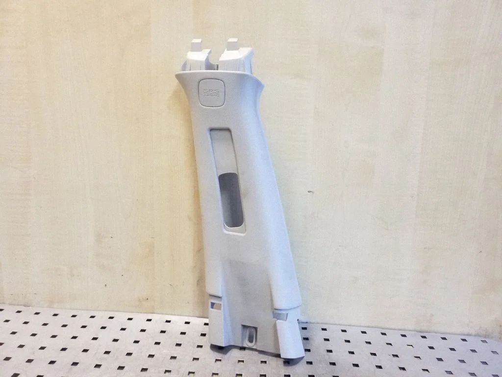(B) pillar trim (top) 94053FG050