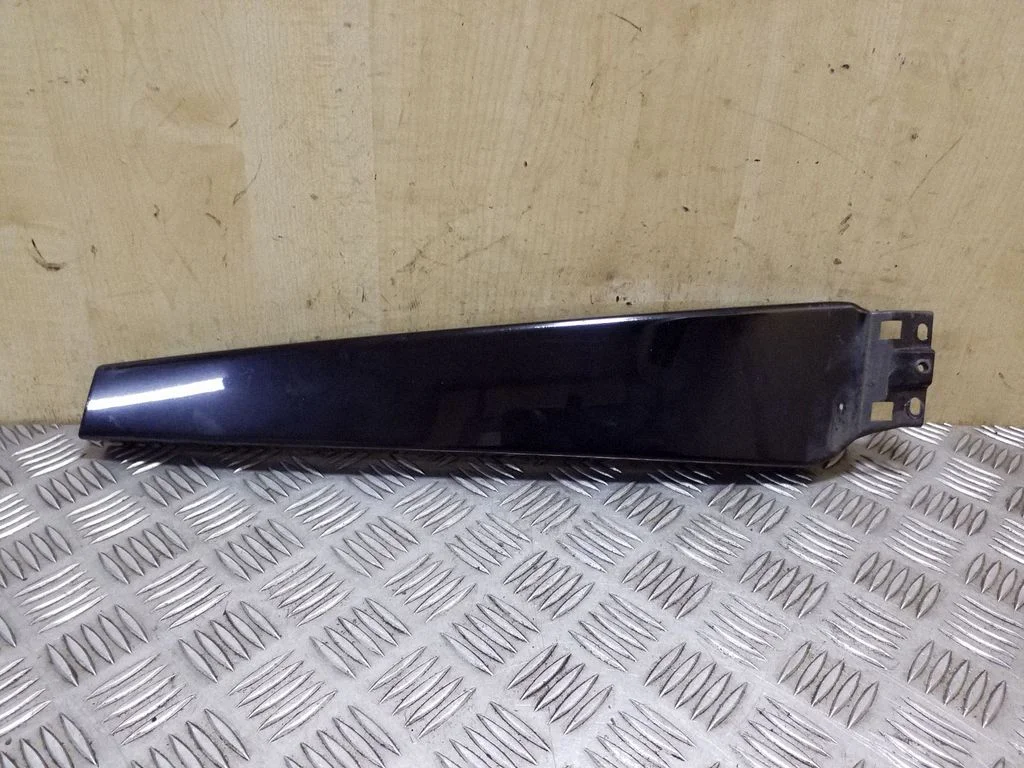 (B) pillar trim (top) – Seat Exeo (3R) (2008-2013)