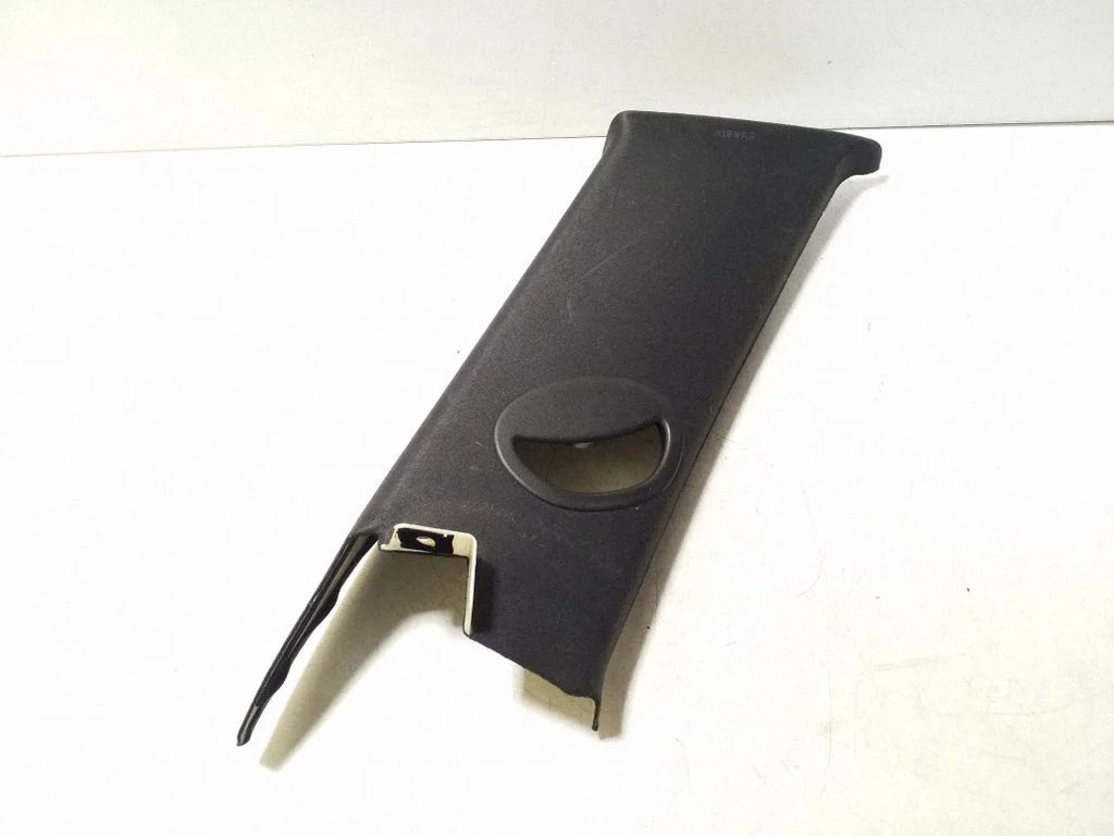 (C) pillar trim 7056347