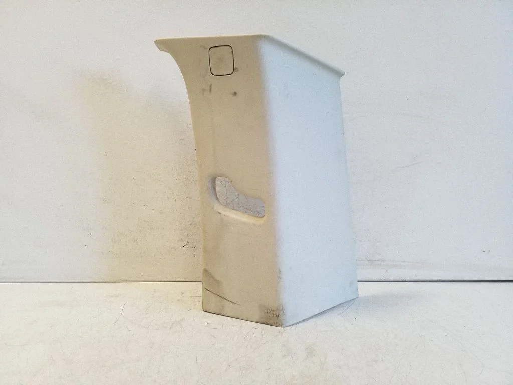 (C) pillar trim P1BH86DW1AC