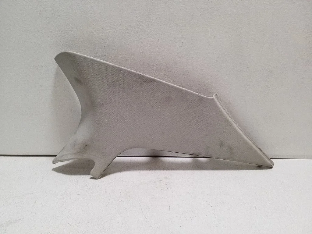 (C) pillar trim 3T5867288C