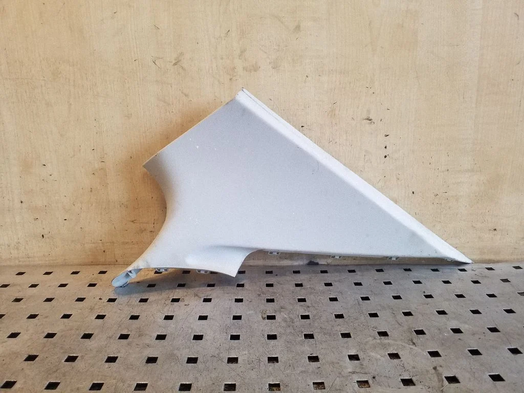 (C) pillar trim 5E5867288