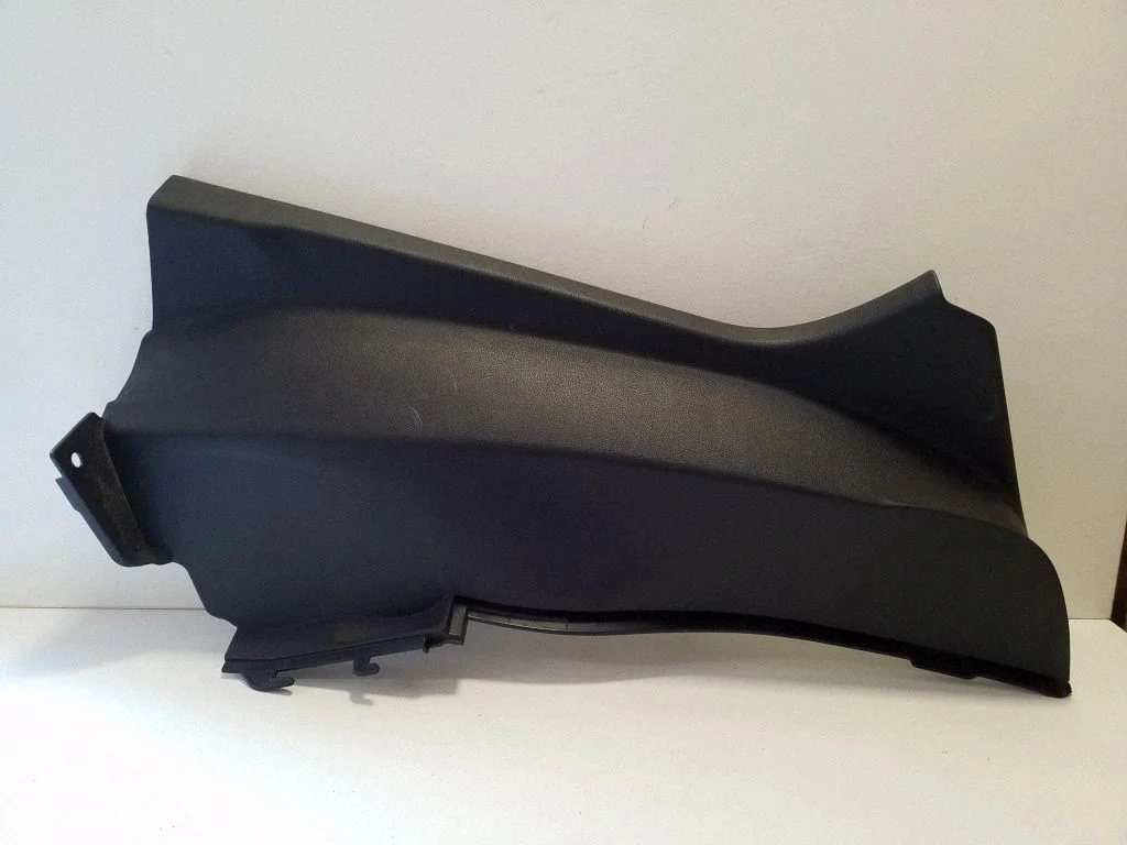 (C) pillar trim 83A867768