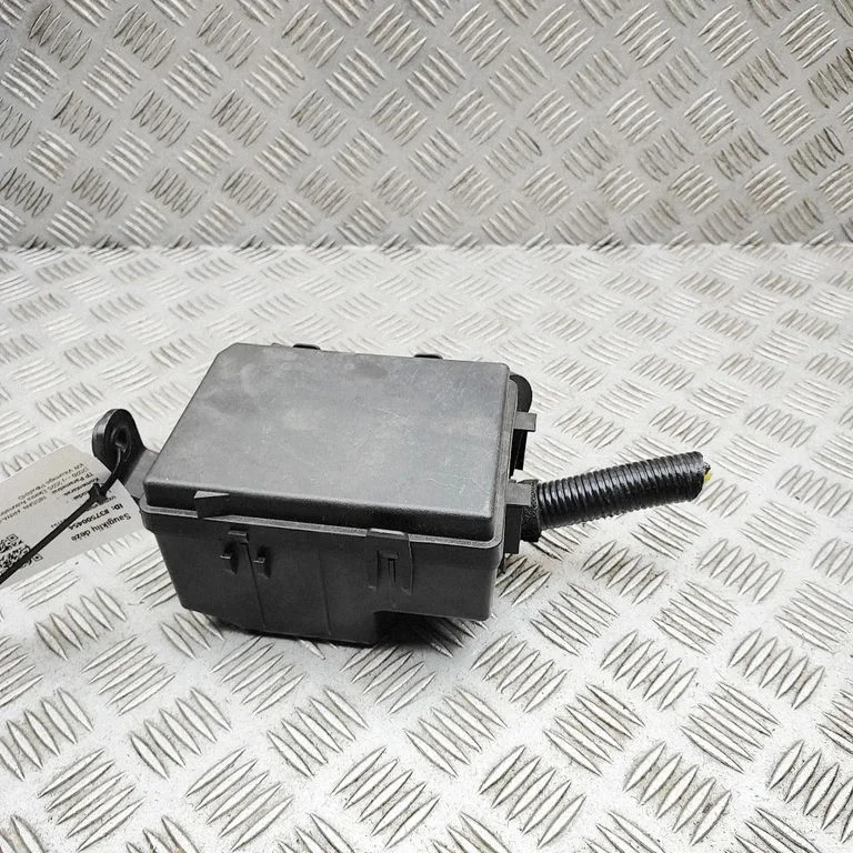 Kaitsmekarp (komplekt) 284B95MP1A