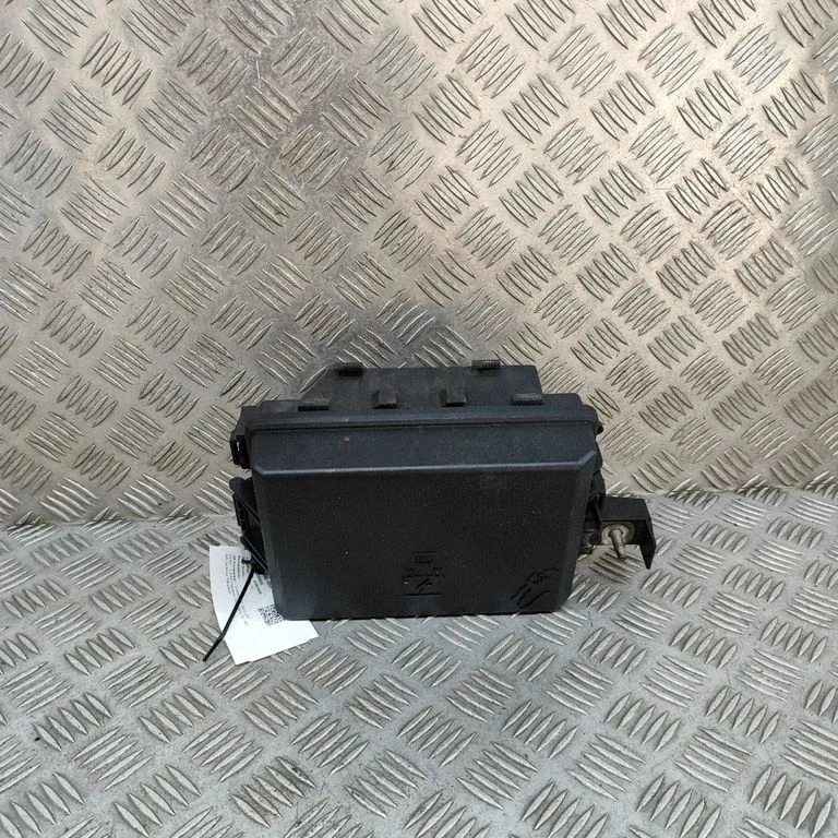 Drošinātāju kārba (komplekts) 4692170AG