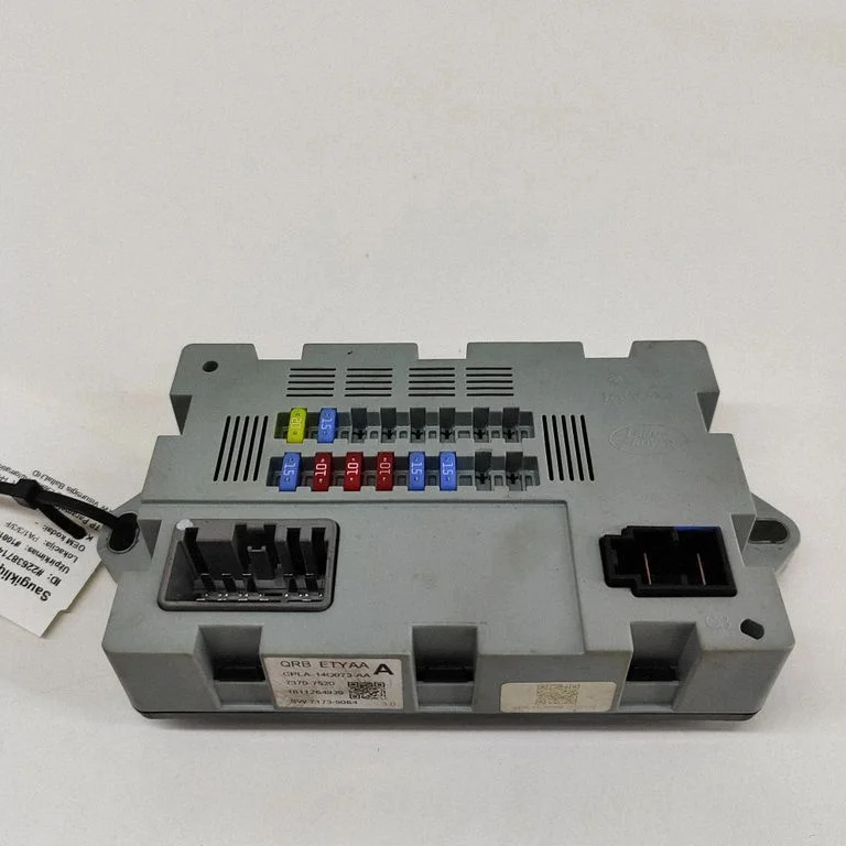 Drošinātāju kārba (komplekts) CPLA14Q073AA