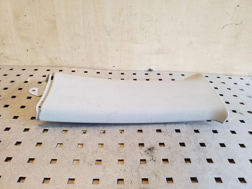 (C) pillar trim 1Z9867295G