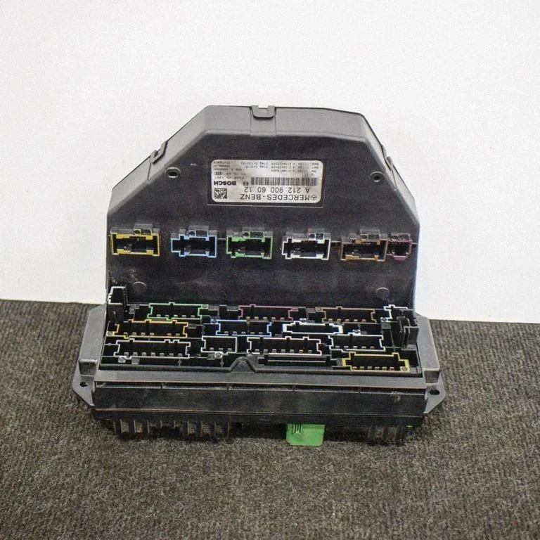 Drošinātāju kārba (komplekts) A2129006012