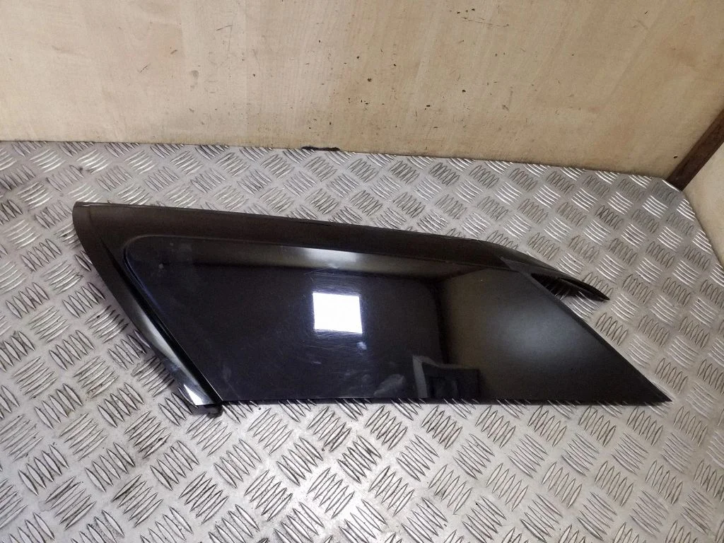 (D) statņa apdare (augšējā) DK6229148AF