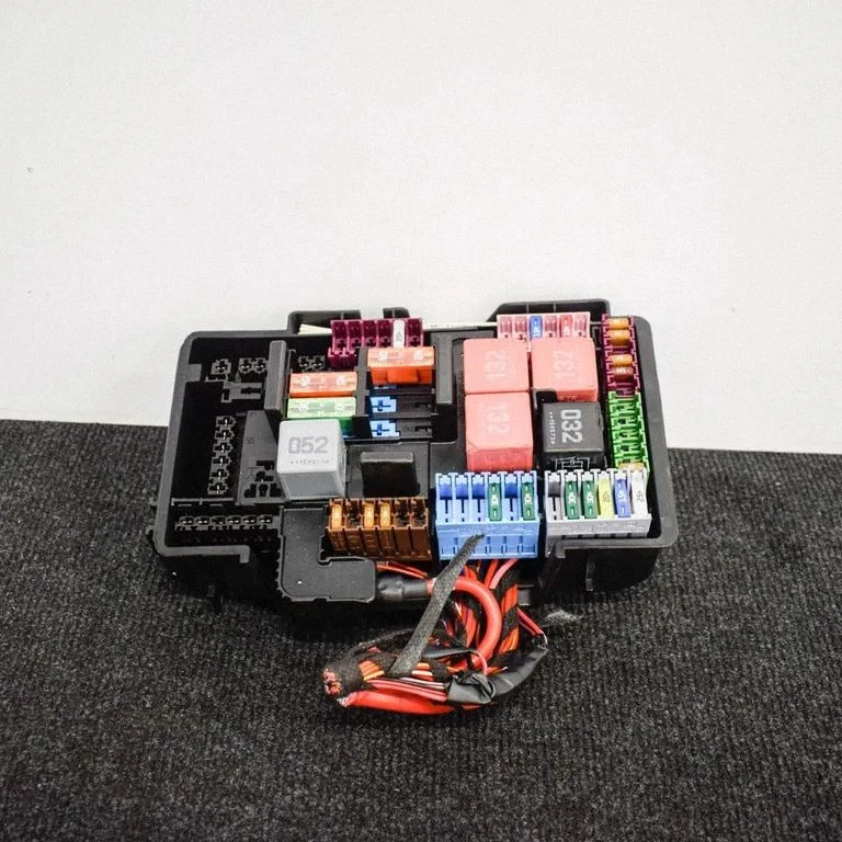 Drošinātāju kārba (komplekts)