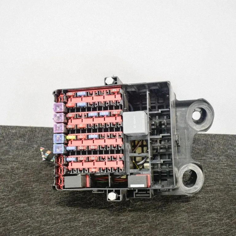 Drošinātāju kārba (komplekts) C1BT14A005DRD