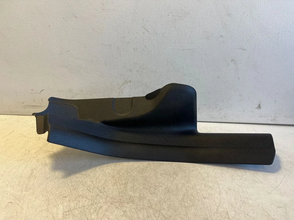 Rear sill trim cover 7491186