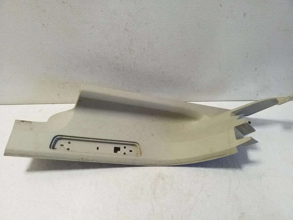 Rear sill trim cover 31363747