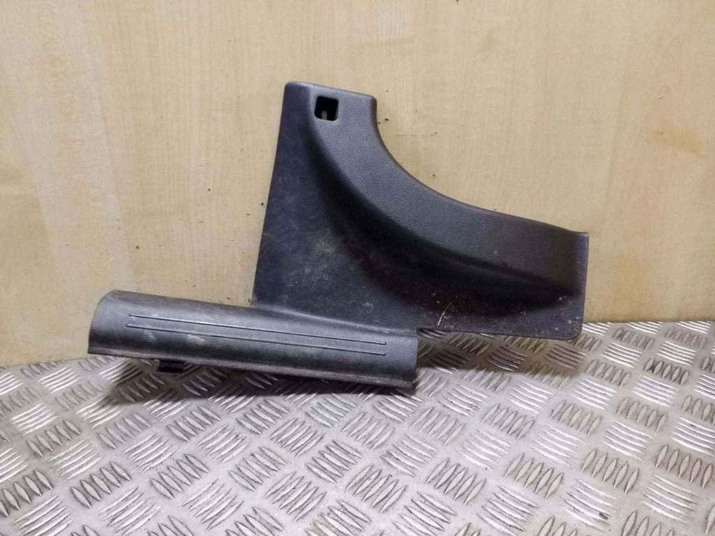 Tagalävise kate (sisemine) 85875J2000