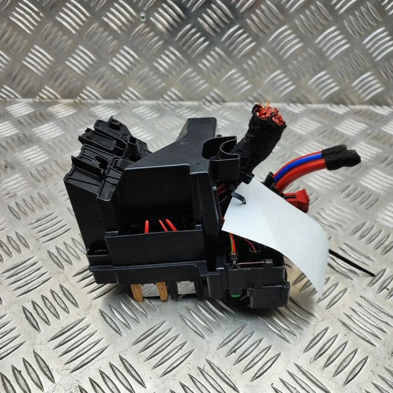 Drošinātāju bloks 5WA937615
