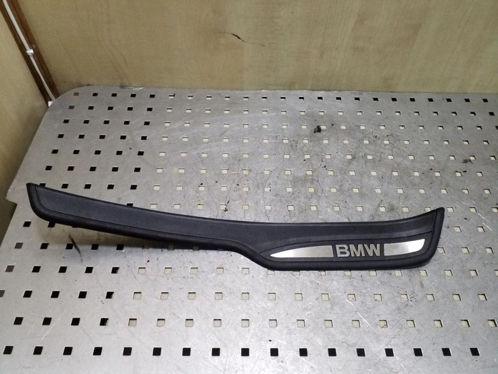Tagalävise kate (sisemine) – BMW 3-seeria E90 E91 (2005-2012)