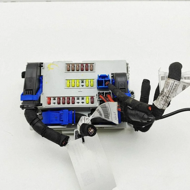 Drošinātāju bloks 50539237