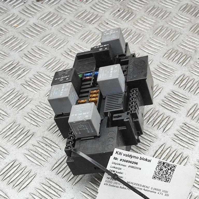 Drošinātāju bloks A2229063301