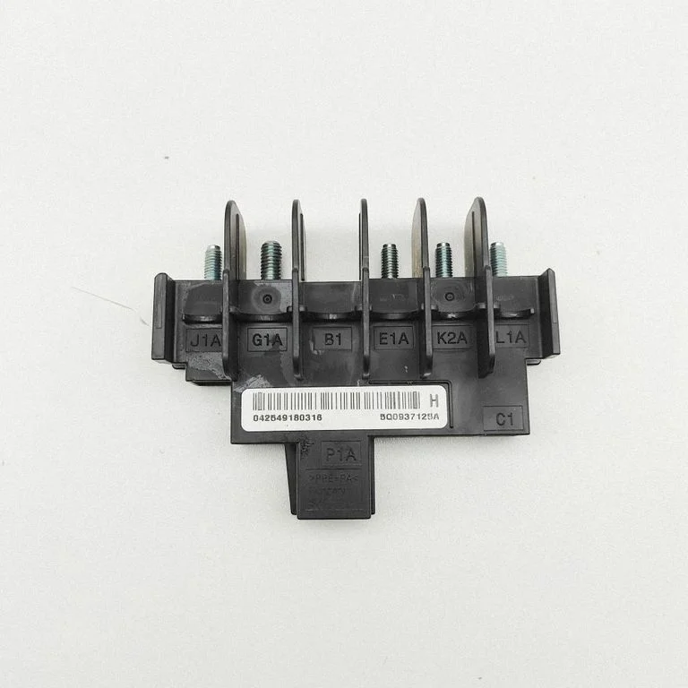 Fuse module – Volkswagen e-Golf (2014-)