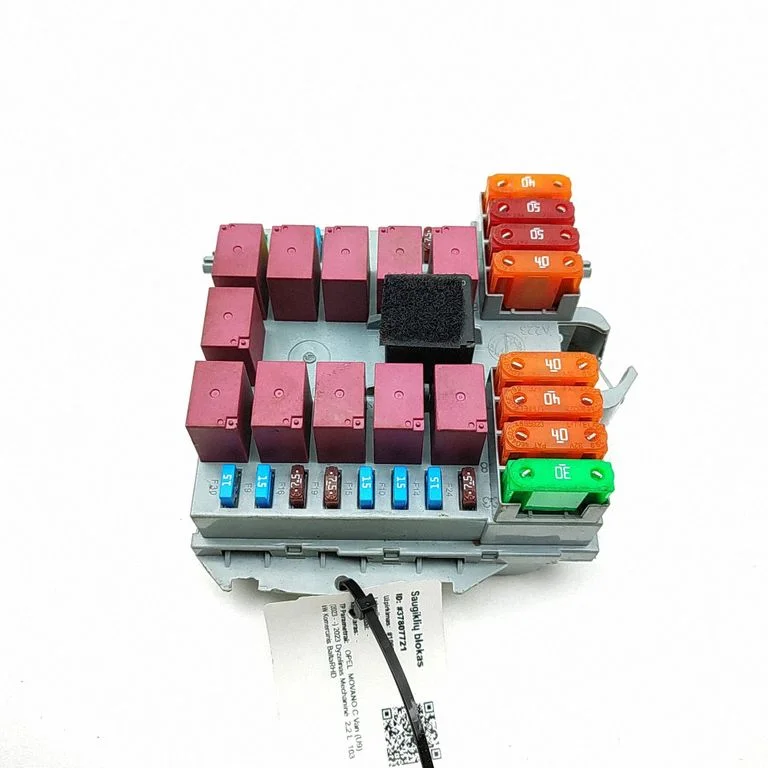 Drošinātāju bloks 1398647080
