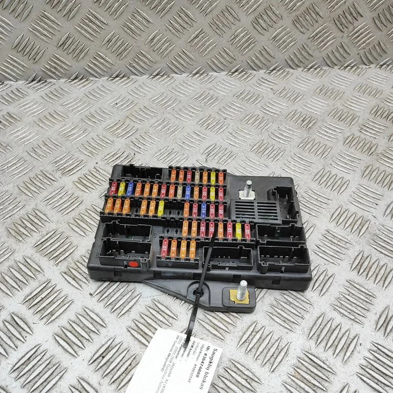 Drošinātāju bloks 7W9314A073CA