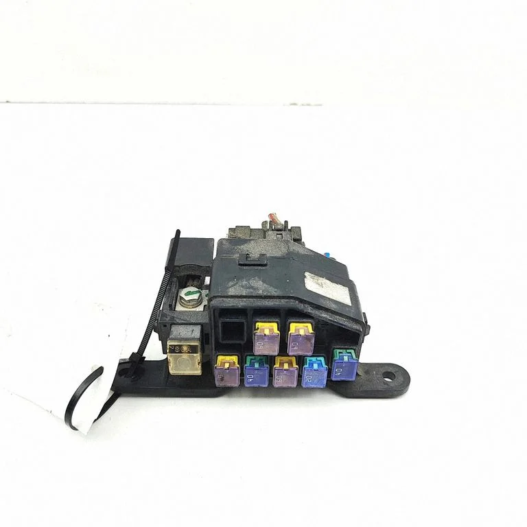 Drošinātāju bloks 6M3414N030AB