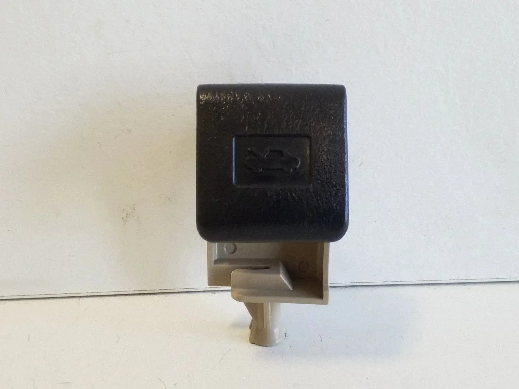 Engine bonnet (hood) release handle 5363152010
