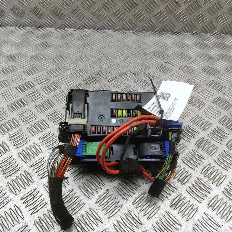 Fuse module 1389975080