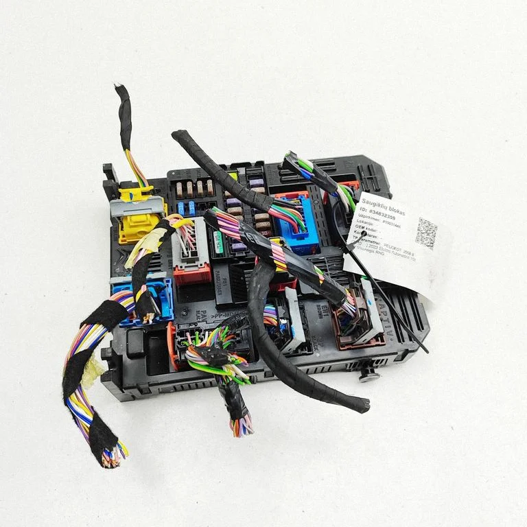 Fuse module 9832881080