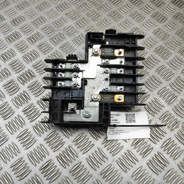 Fuse module – Polestar 2 (2020-)