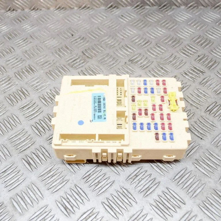 Drošinātāju bloks 919502S741