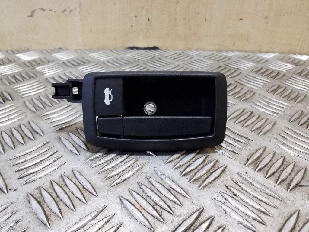 Mootorikapoti avamiskäepide – Peugeot Boxer (2015-)