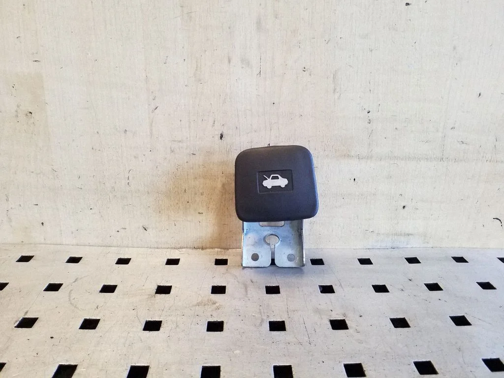 Mootorikapoti avamiskäepide