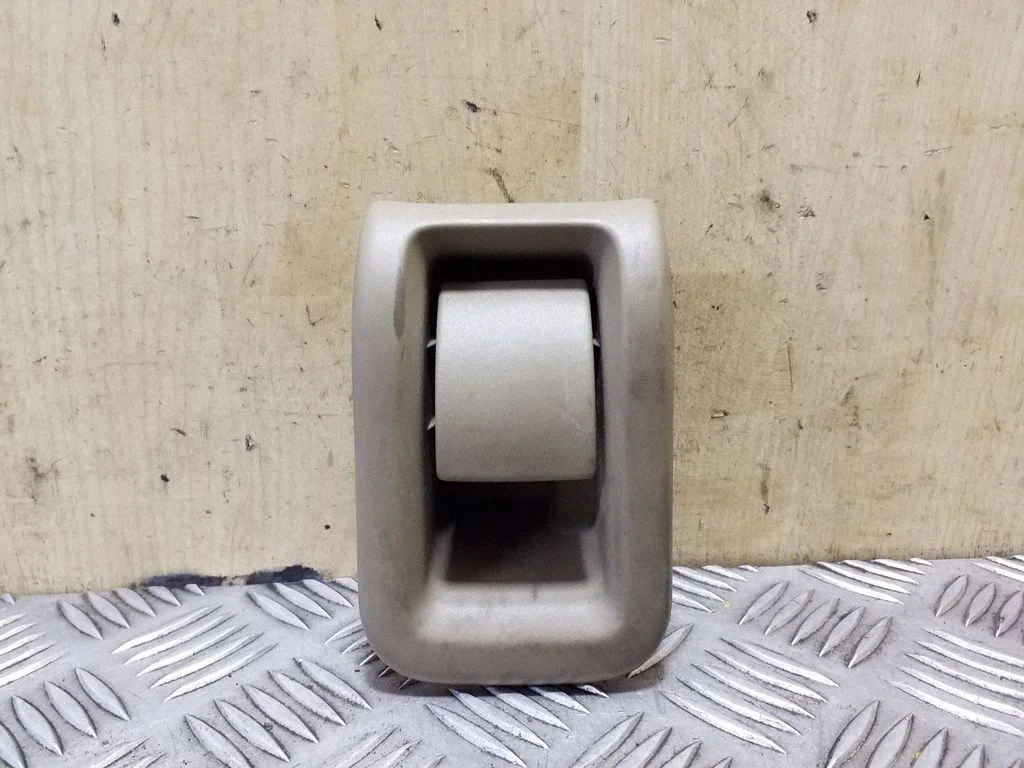 Engine bonnet (hood) release handle 30779851