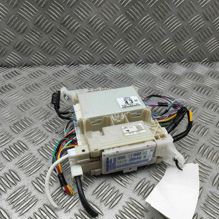 Drošinātāju bloks 50128819