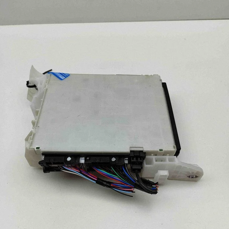 Drošinātāju bloks 8273052Q30