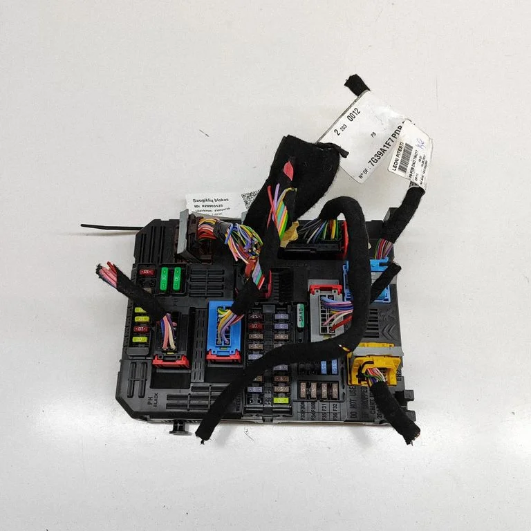 Drošinātāju bloks 9819851280