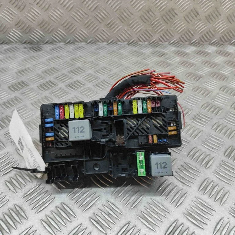 Drošinātāju bloks A2239068802