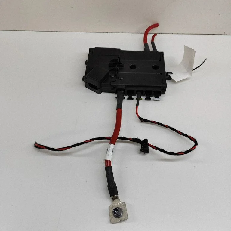 Kaitsmeplokk – Mercedes-Benz EQC (2019-)