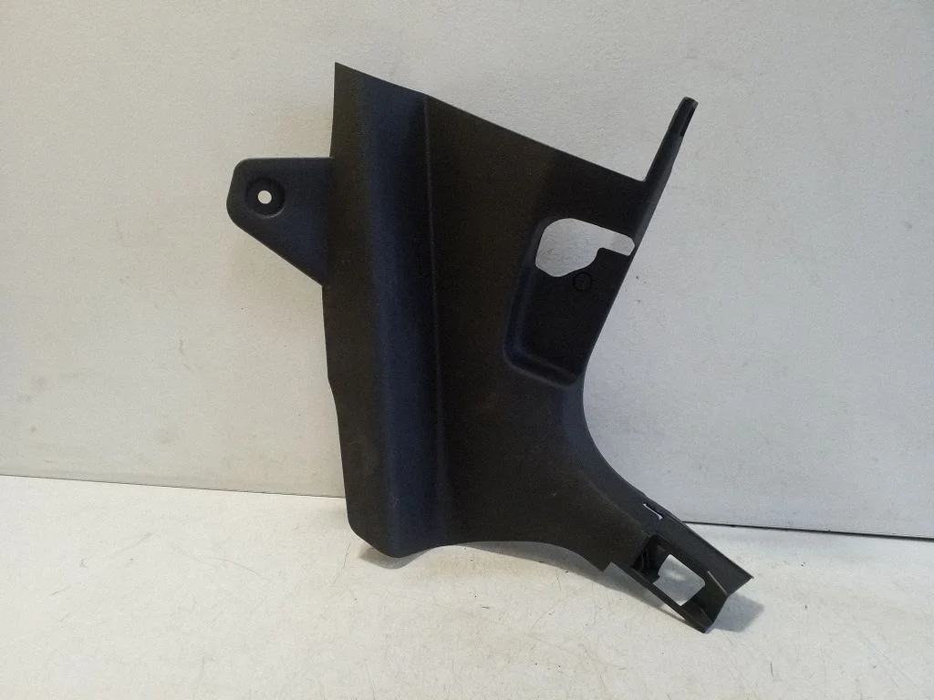Foot area side trim – Volkswagen e-Golf (2014-)