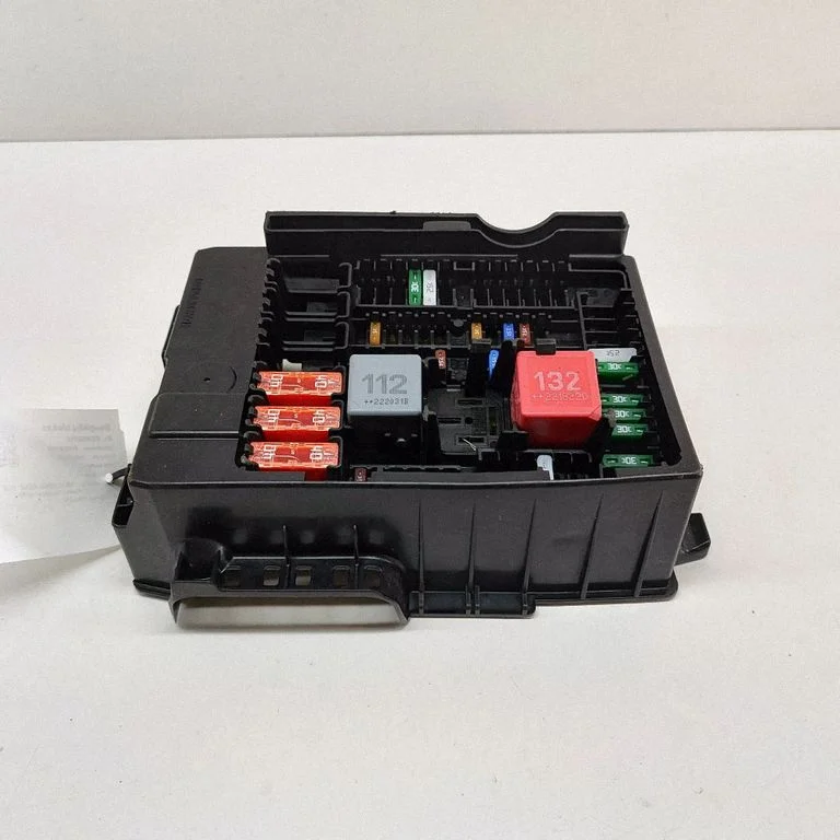 Drošinātāju bloks A2239061502