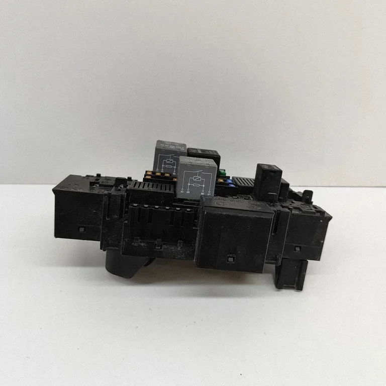 Drošinātāju bloks 50W211F04